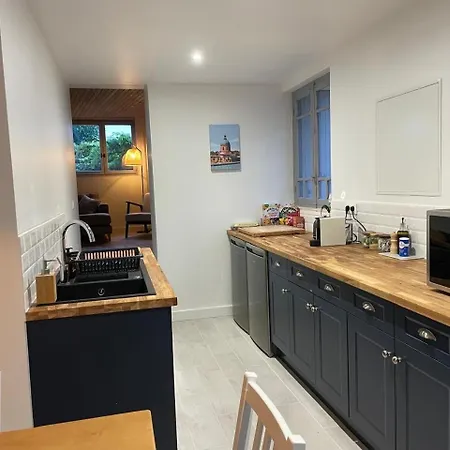 Holiday home De Verger, Stylish Self Catering In *